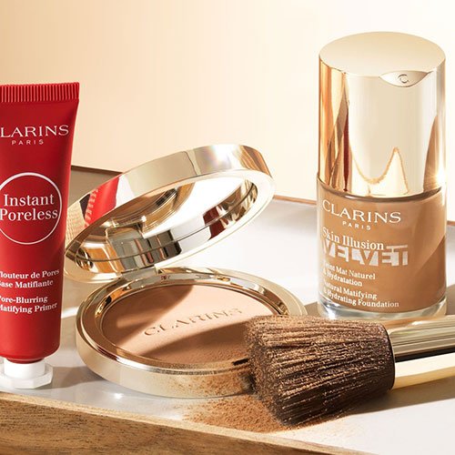 CLARINS Ever Matte Kompaktpuder - Mattierendes Kompaktpuder mit CLARINS Ever Matte Kompaktpuder - Mattierendes Kompaktpuder mit